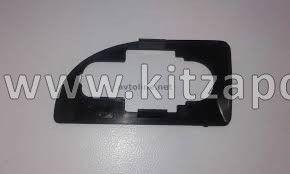 ПРОКЛАДКА НАКЛАДКИ ПЕРЕДНЕЙ ПРАВОЙ РУЧКИ Chery Bonus, Chery Very A13-6205225